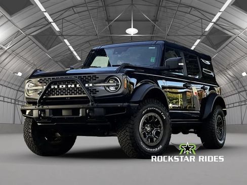 Used 2022 Ford Bronco Badlands w/ Sasquatch Package AWD/4WD image 45