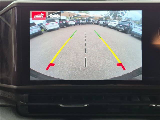 Used 2024 Jeep Wrangler High Altitude AWD/4WD image 13