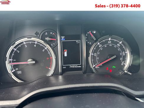 Certified 2021 Toyota 4Runner Nightshade AWD/4WD image 17