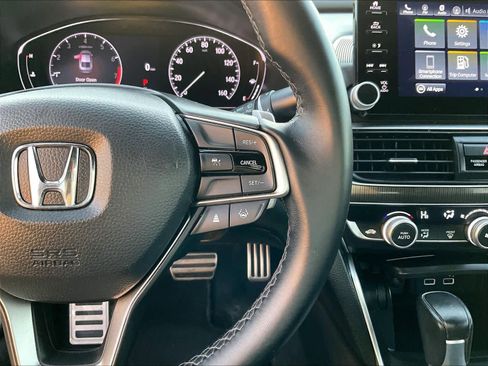 Used 2022 Honda Accord Sport image 22