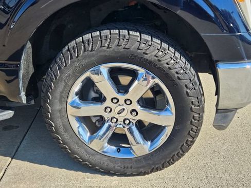 Used 2021 Ford F150 XLT w/ Equipment Group 302A High AWD/4WD image 3