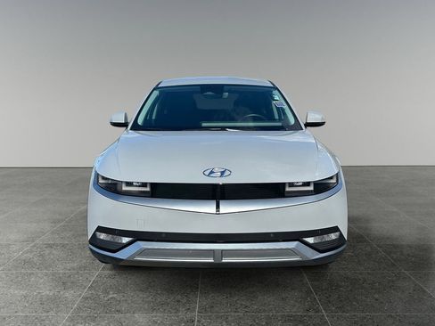 Used 2024 Hyundai Ioniq 5 SEL image 2