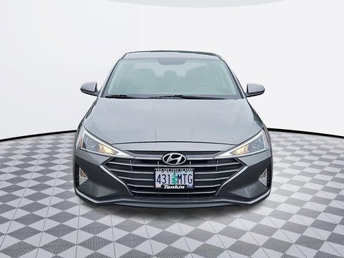 Used 2019 Hyundai Elantra SE FWD image 9