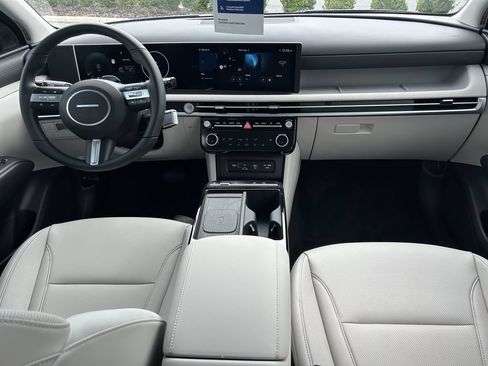 Certified 2025 Hyundai Tucson SEL AWD/4WD image 18