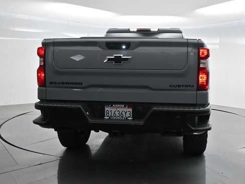 Used 2024 Chevrolet Silverado 1500 Custom Trail Boss w/ Dark Appearance Package AWD/4WD image 52