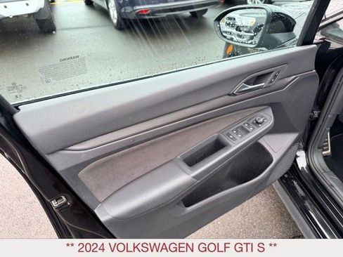 Used 2024 Volkswagen GTI S image 10