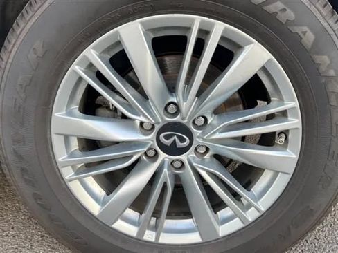 Used 2019 INFINITI QX80 Luxe w/ 22" Wheel Package RWD image 24