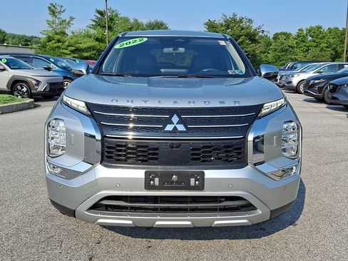 Used 2022 Mitsubishi Outlander SE AWD/4WD image 2