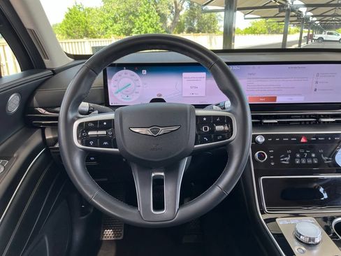 Used 2025 Genesis GV80 2.5T Standard AWD/4WD image 16
