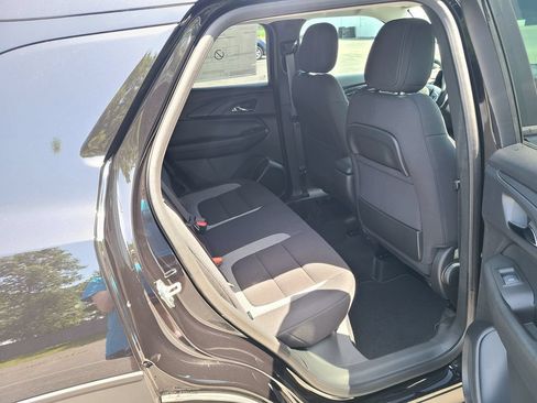 New 2026 Chevrolet TrailBlazer LT w/ Midnight Edition AWD/4WD image 15