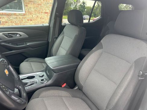 Used 2022 Chevrolet Traverse LT AWD/4WD image 20