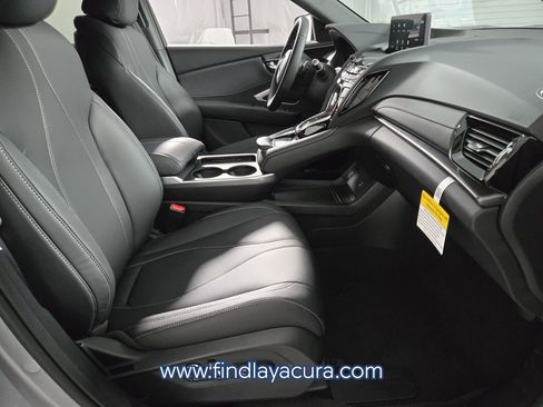 New 2026 Acura RDX SH-AWD image 17