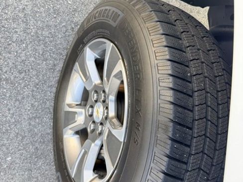 Used 2017 Chevrolet Colorado Z71 image 14