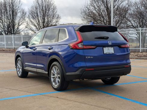 Certified 2023 Honda CR-V EX image 8