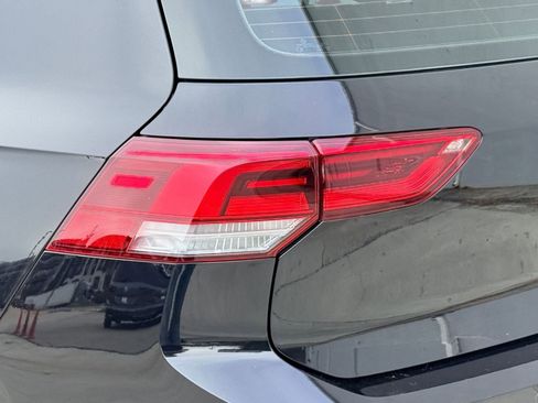 Used 2022 Volkswagen GTI Autobahn image 13