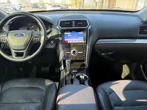 Used 2019 Ford Explorer Sport w/ Equipment Group 401A AWD/4WD image 11