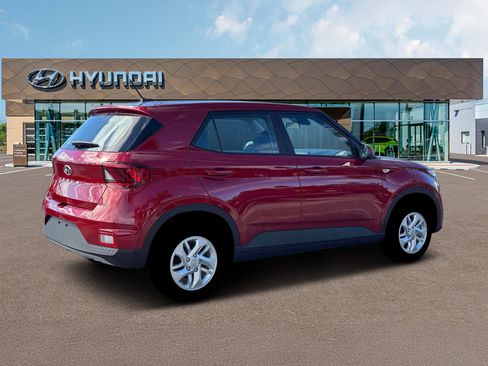 New 2026 Hyundai Venue SE image 8