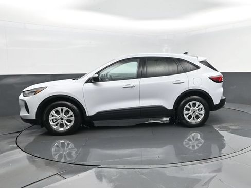 Used 2025 Ford Escape Active AWD/4WD image 5