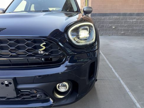 Used 2023 MINI Cooper Countryman SE w/ Storage Package image 11