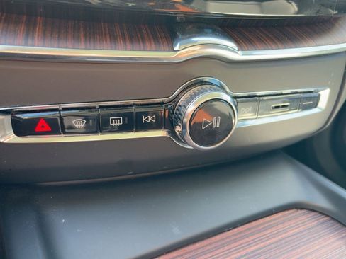 Certified 2023 Volvo XC60 B5 Plus image 26