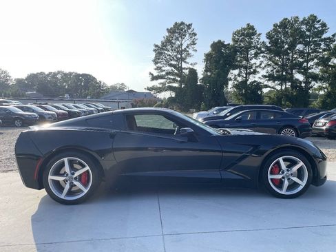Used 2014 Chevrolet Corvette Stingray Coupe RWD image 9