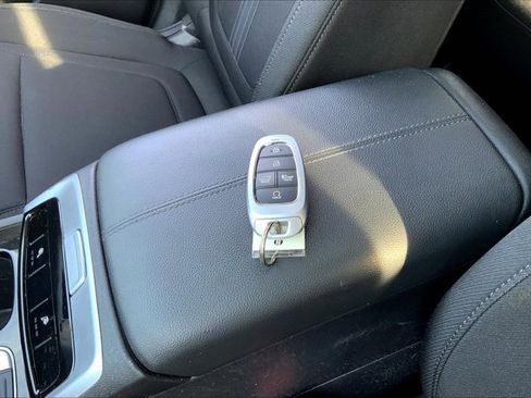 Used 2022 Hyundai Tucson SEL w/ Convenience Package image 10