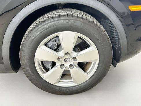 Used 2022 Porsche Cayenne AWD/4WD image 10