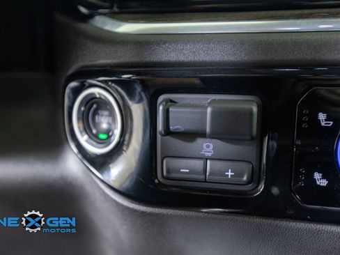 Used 2025 Chevrolet Silverado 1500 RST w/ RST All Star Premium Package AWD/4WD image 22
