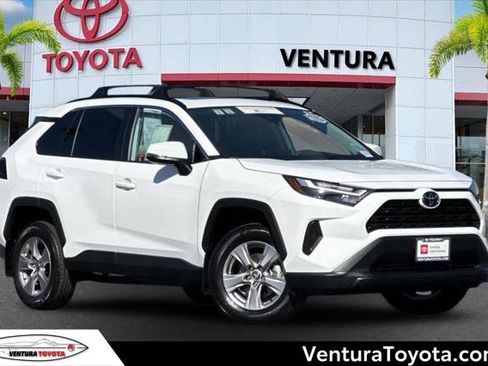 Certified 2025 Toyota RAV4 XLE w/ Convenience Package FWD image 1