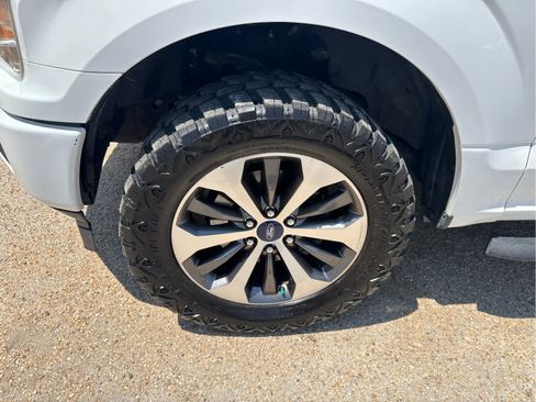 Used 2019 Ford F150 XL w/ Equipment Group 101A Mid AWD/4WD image 13