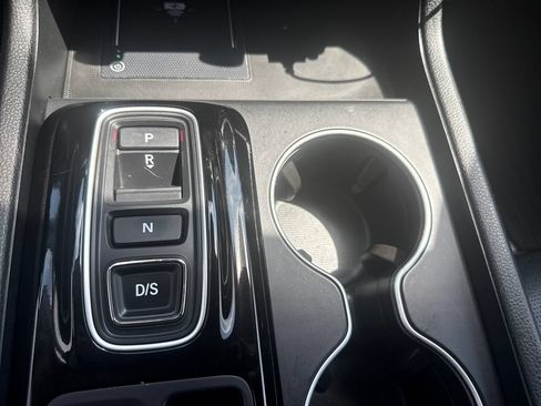 Certified 2023 Honda Pilot Elite image 34