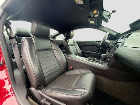 Used 2014 Ford Mustang Premium w/ Equipment Group 202A image 15