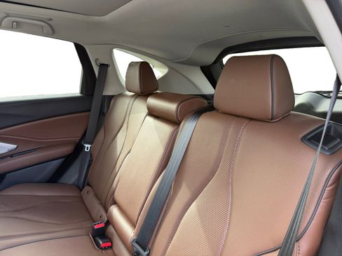 Used 2019 Acura RDX AWD w/ Advance Package image 16