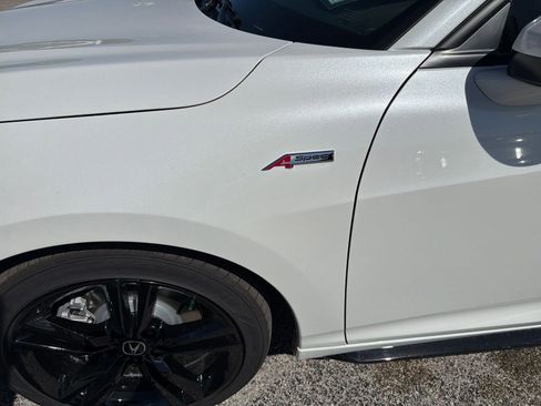 New 2026 Acura Integra A-Spec image 11