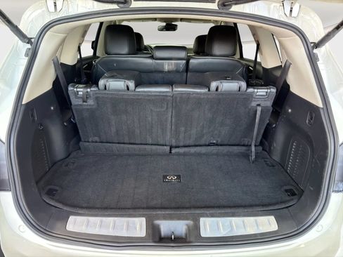 Used 2019 INFINITI QX60 Luxe w/ Essential Package FWD image 18