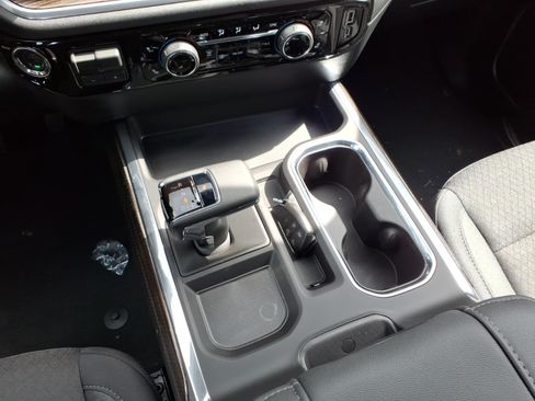 New 2026 Chevrolet Silverado 1500 RST AWD/4WD image 18