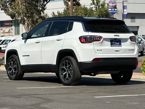 Used 2025 Jeep Compass Limited AWD/4WD image 7