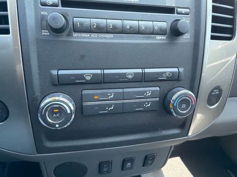 Used 2012 Nissan Frontier SL RWD image 15