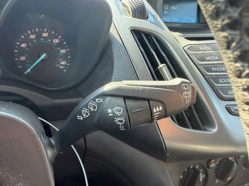 Used 2016 Ford Transit Connect XL FWD image 16