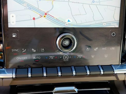 New 2026 GMC Yukon Denali w/ Sun & Power Step Package image 16