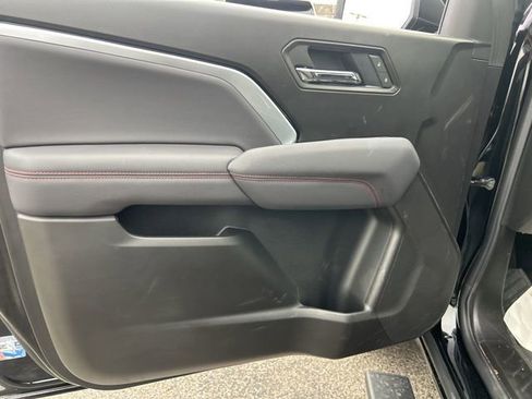 New 2025 Chevrolet Colorado Z71 w/ Midnight Edition image 11