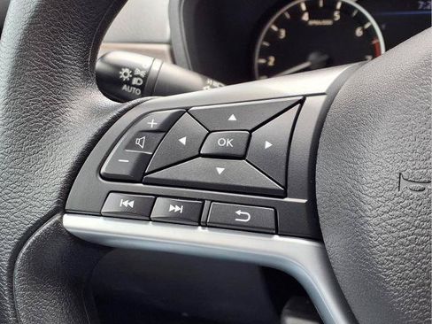 Certified 2025 Nissan Altima 2.5 SV AWD/4WD image 21
