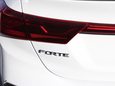 Certified 2021 Kia Forte GT-Line w/ GT-Line Premium Package image 11