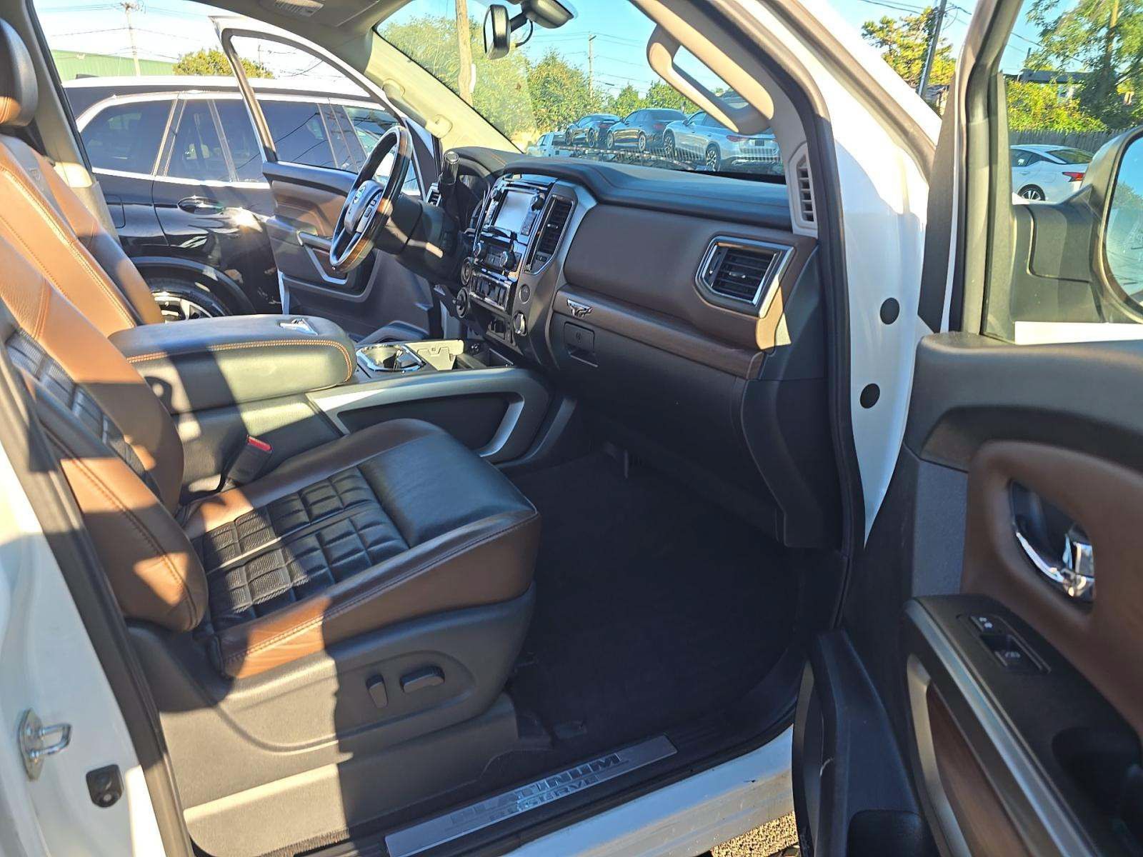 Used 2018 Nissan Titan Platinum Reserve w/ Platinum Utility Package AWD/4WD image 6