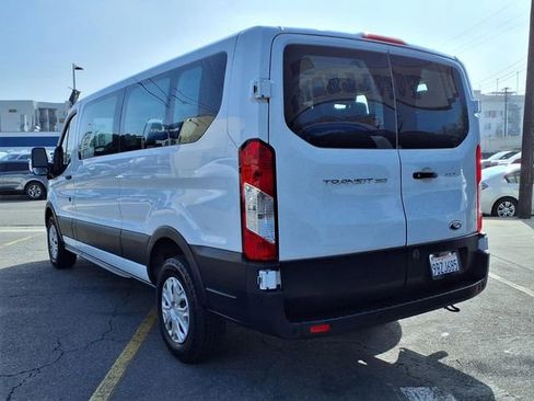 Certified 2022 Ford Transit 350 XLT RWD image 3