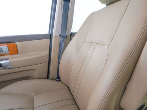 Used 2016 Land Rover LR4 HSE image 26