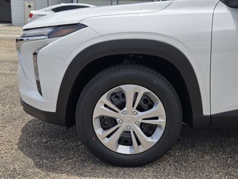 New 2026 Chevrolet Trax LS FWD image 8