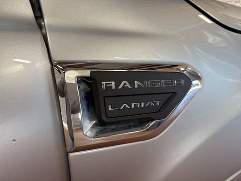 Used 2021 Ford Ranger Lariat w/ FX4 Off-Road Package image 11