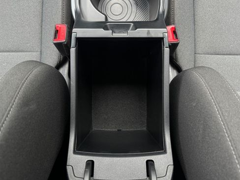 Used 2025 Kia K4 FWD image 41