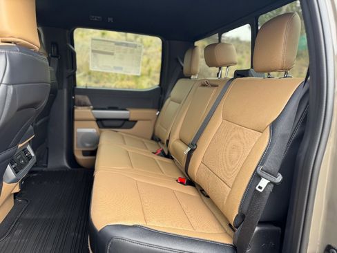 New 2026 Ford F250 Lariat image 28